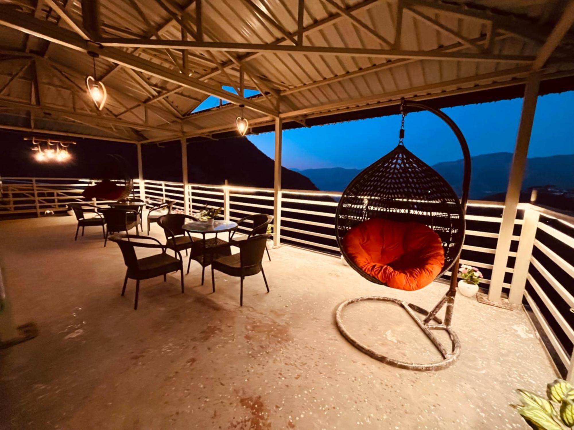Sitara Hotel & Resort In The Lap Of Nature, Массури Экстерьер фото