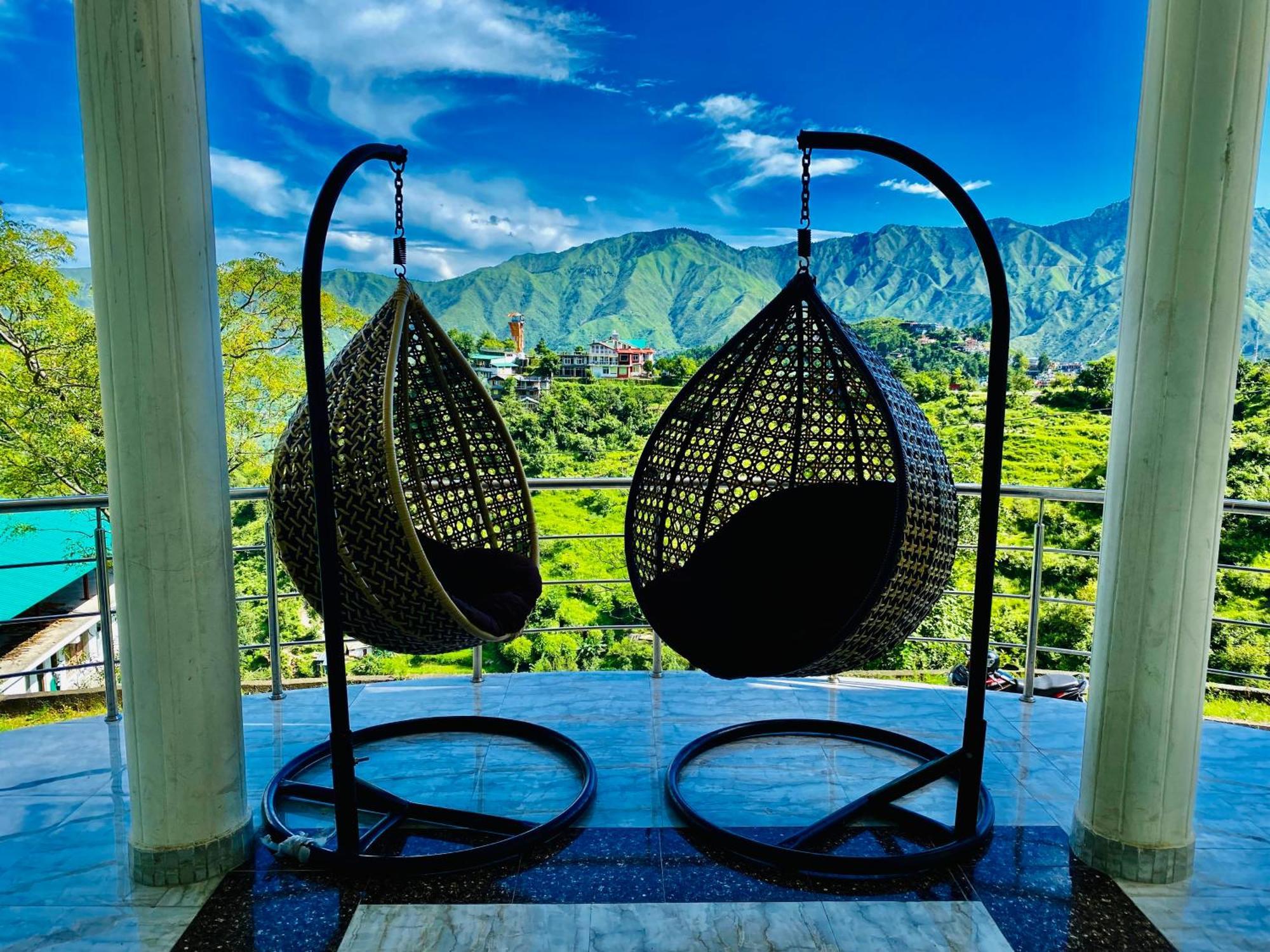 Sitara Hotel & Resort In The Lap Of Nature, Массури Экстерьер фото